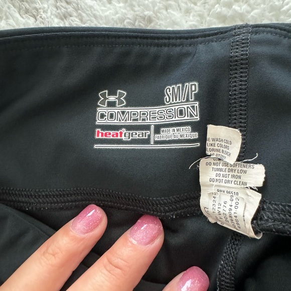 Small - Picture 4 of 4